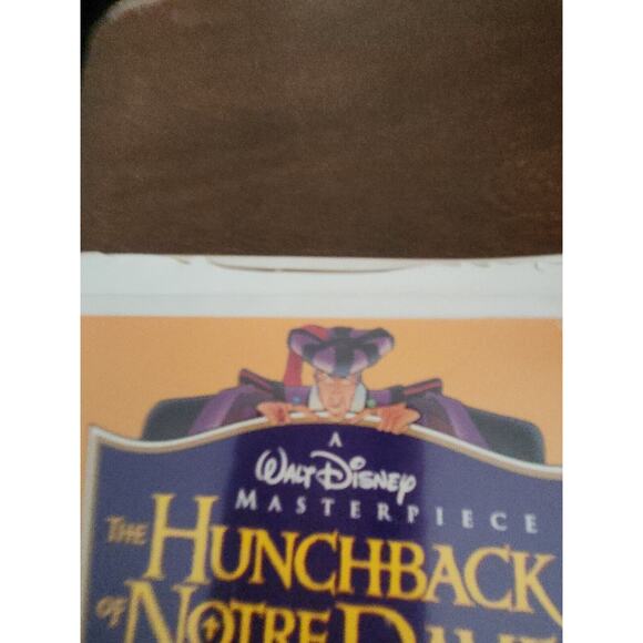 The Hunchback of Notre Dame (VHS, 1997) - Picture 3 of 3